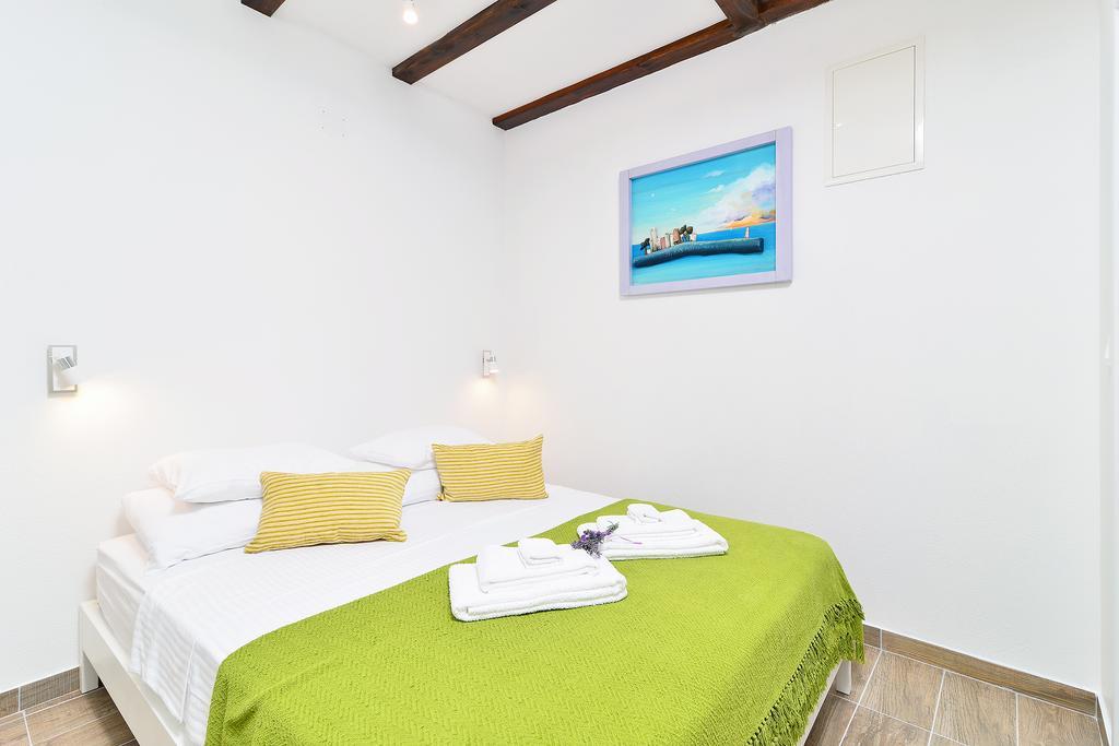 Apartments&Rooms Kampanel Hvar Town Zimmer foto