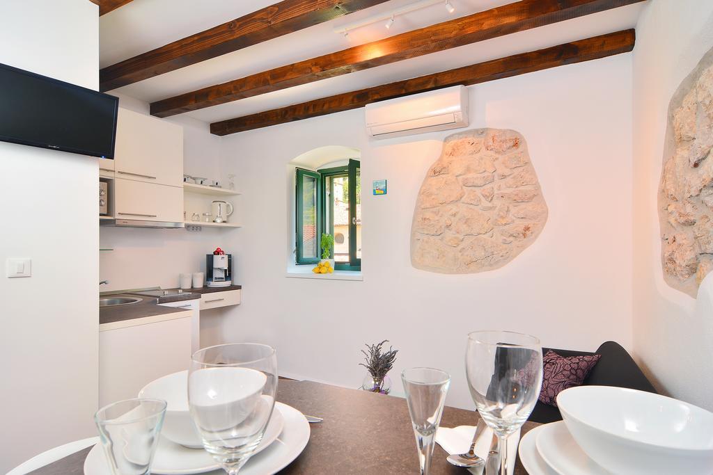 Apartments&Rooms Kampanel Hvar Town Zimmer foto